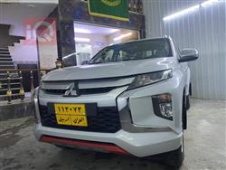میتسوبیشی L200
